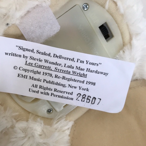 NWOT MUSICAL MESSAGE BEAR - Picture 7 of 11